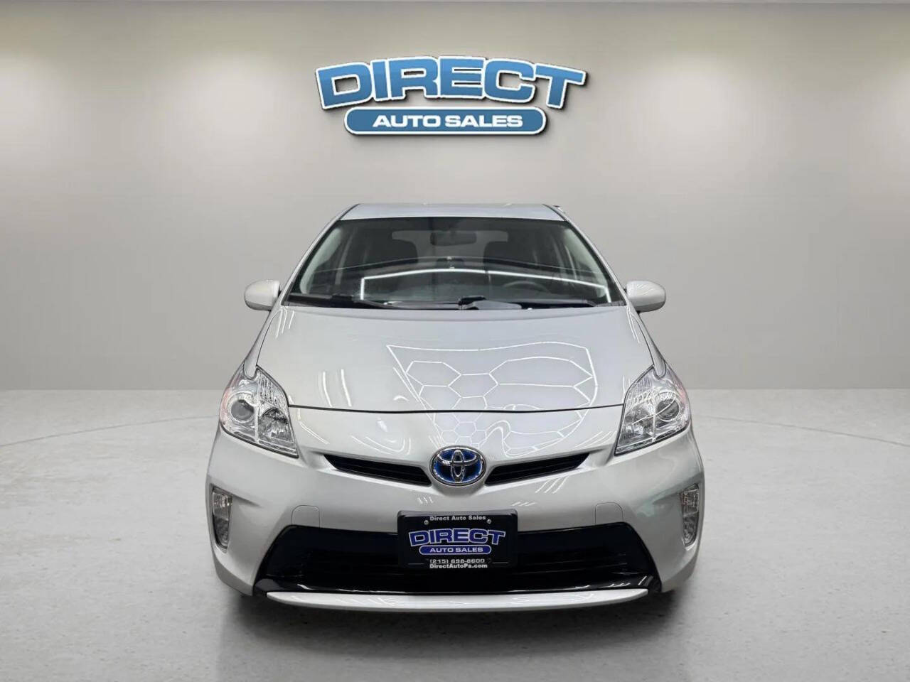 2014 Toyota Prius Two 4dr Hatchback - Silver exterior view 2