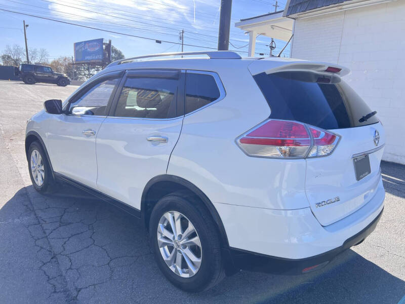 2015 Nissan Rogue SV