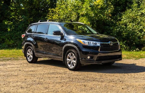 2015 Toyota Highlander for sale at Rave Auto Sales in Corvallis OR
