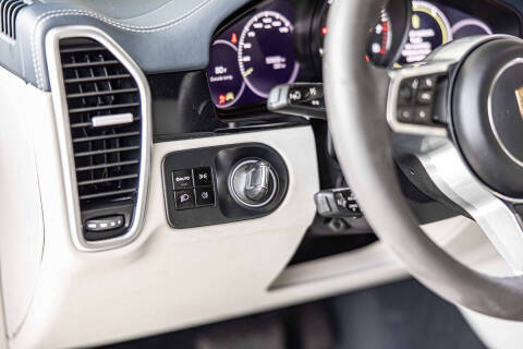 2021 Porsche Cayenne E-Hybrid