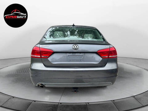 2012 Volkswagen Passat SE