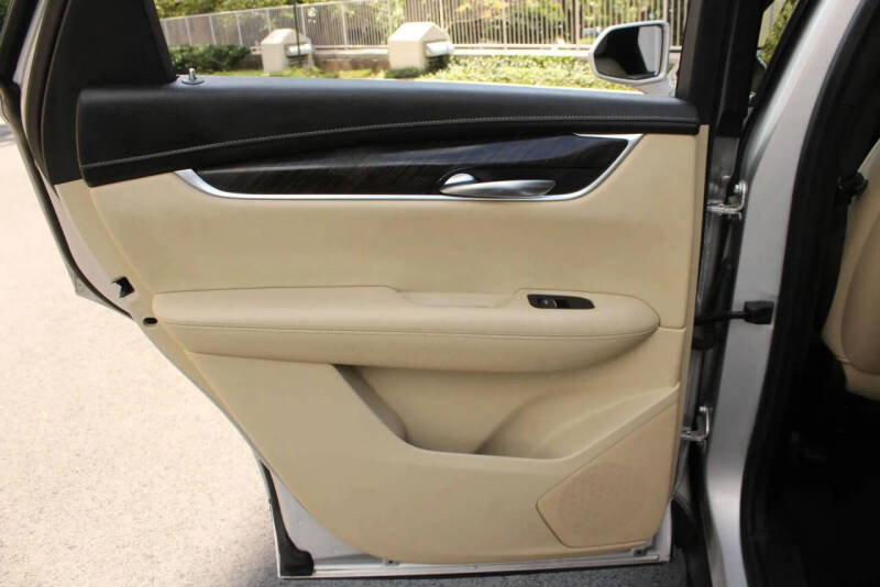 2018 Cadillac XT5