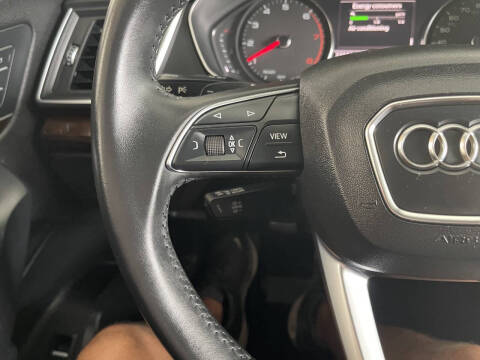 2020 Audi Q5 quattro Premium 45 TFSI