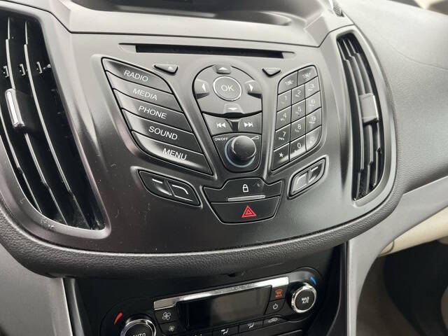 2014 Ford C-MAX Hybrid SE