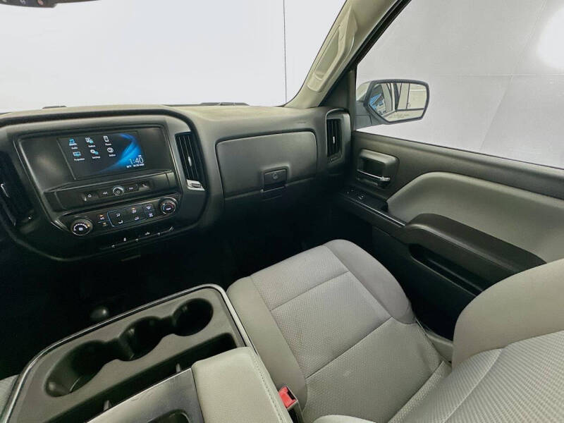 2017 Chevrolet Silverado 1500 Custom