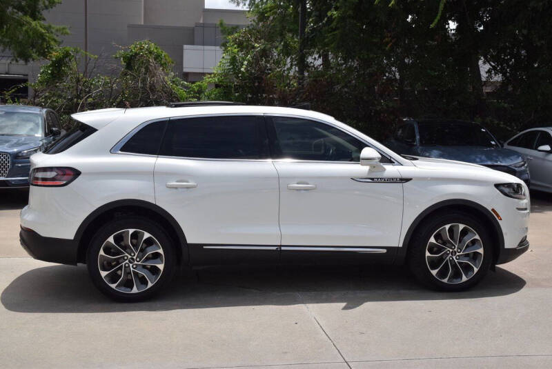 2023 Lincoln Nautilus Reserve