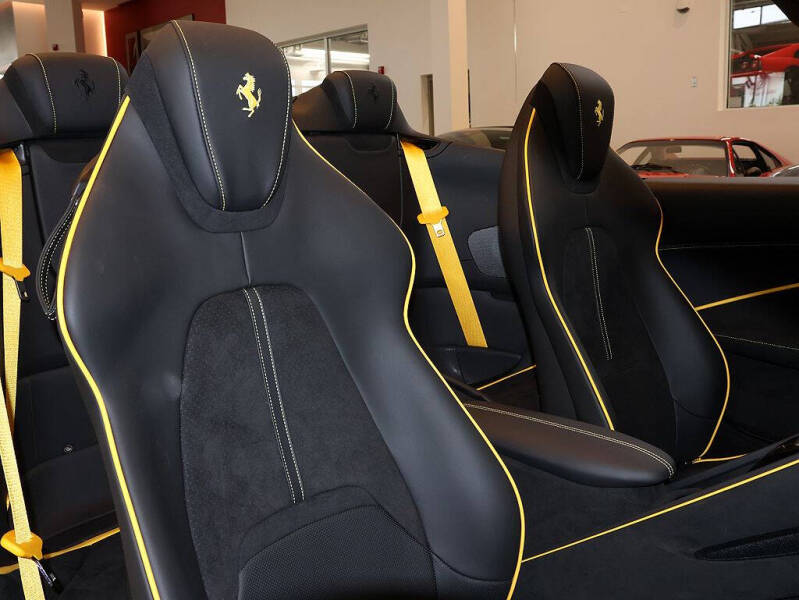 2025 Ferrari Roma Spider