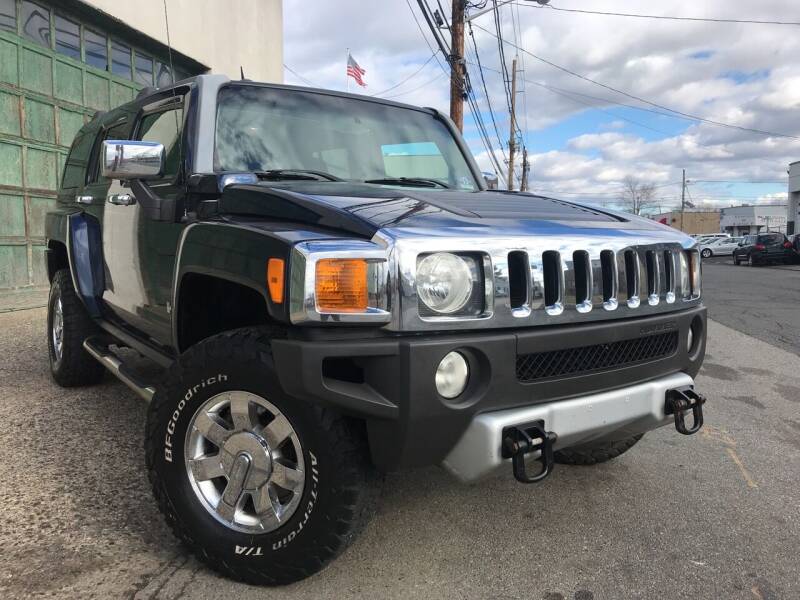 2008 HUMMER H3 for sale at Illinois Auto Sales in Paterson NJ