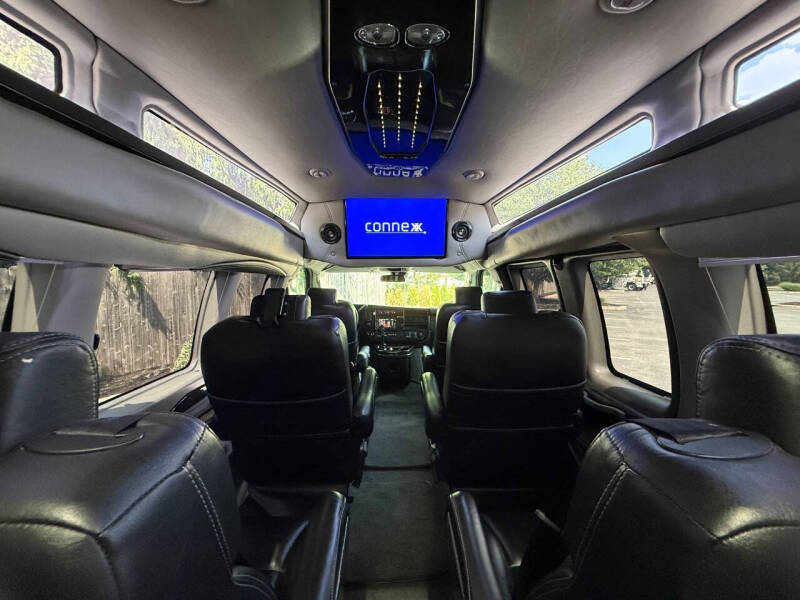 2020 GMC Savana 2500