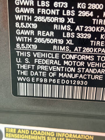 2014 Volkswagen Touareg V6 Sport