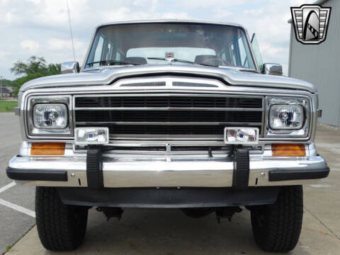 1986 Jeep Grand Wagoneer