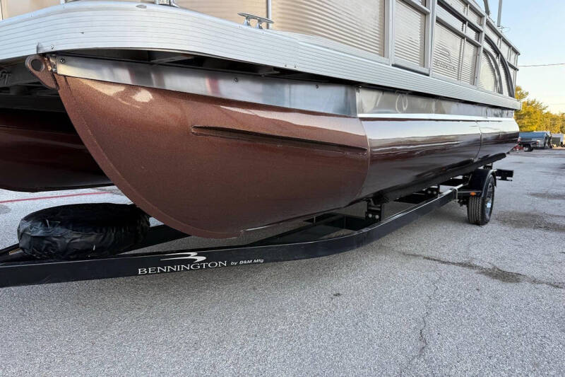 2020 Bennington 21 SF