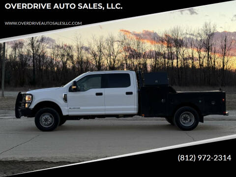 2022 Ford F-350 Super Duty for sale at OVERDRIVE AUTO SALES, LLC. in Clarksville IN
