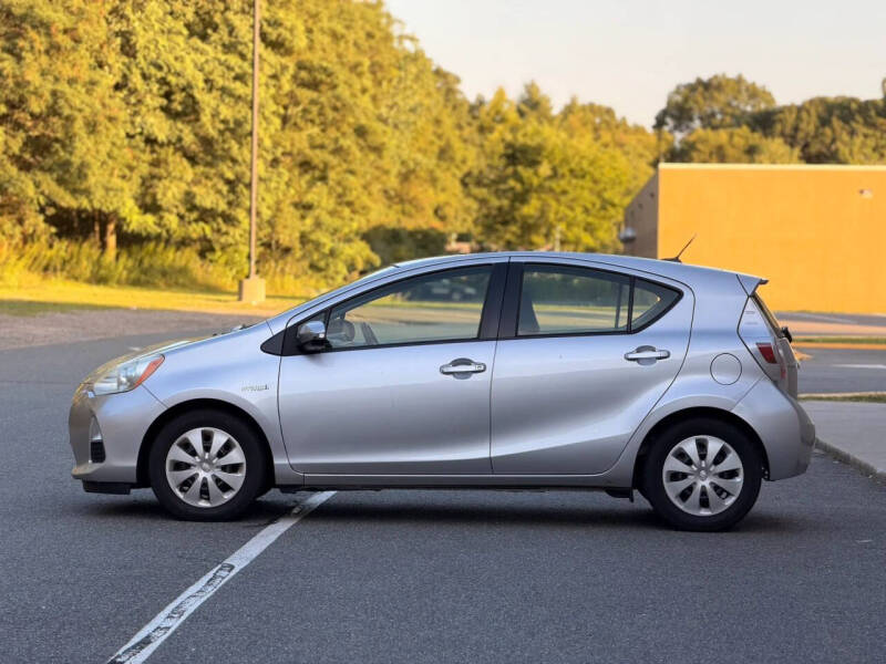 2013 Toyota Prius c