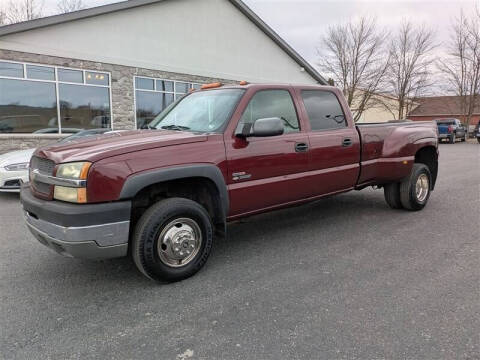 2003 Chevrolet Silverado 3500 for sale at Woodcrest Motors in Stevens PA