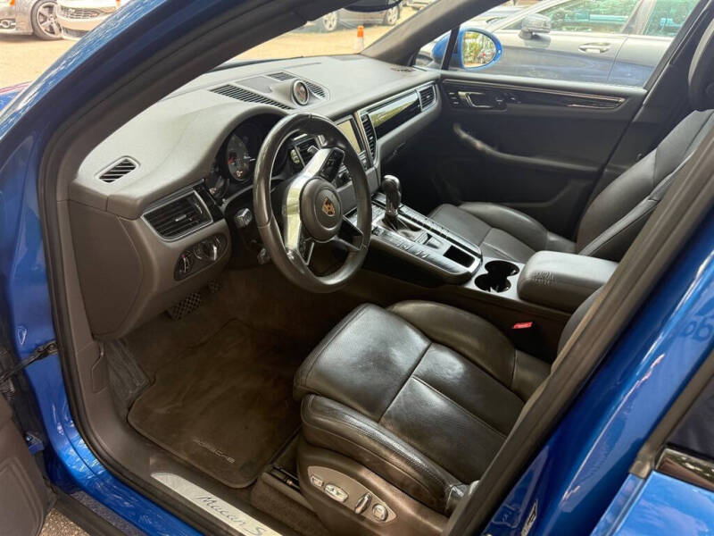 2016 Porsche Macan S