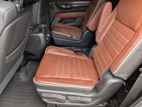 2023 GMC Yukon Denali Ultimate