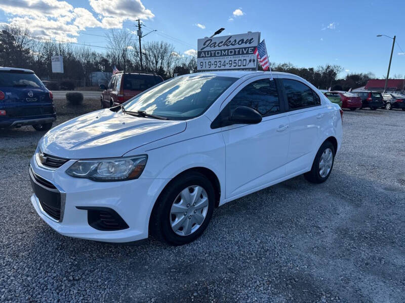 2017 Chevrolet Sonic LS's photo