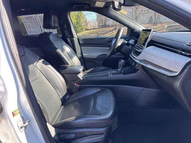 2023 Jeep Compass Latitude Lux