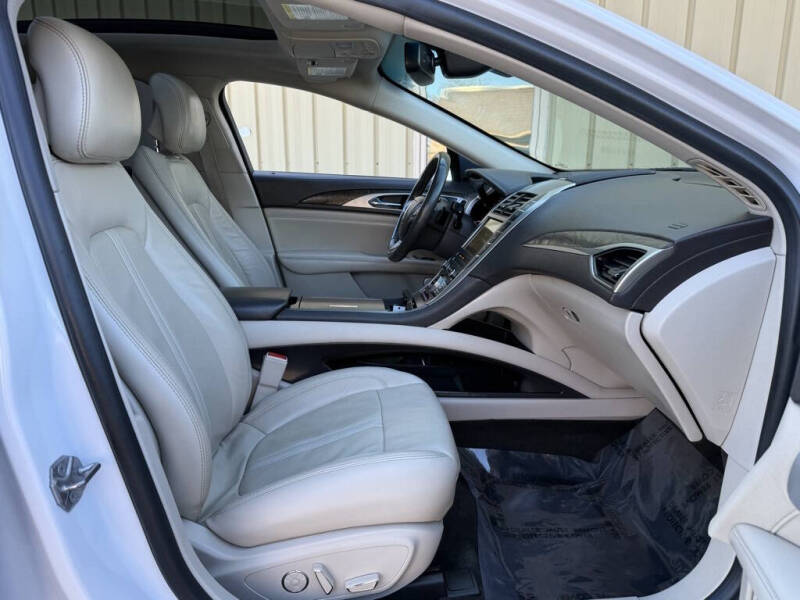 2017 Lincoln MKZ Reserve