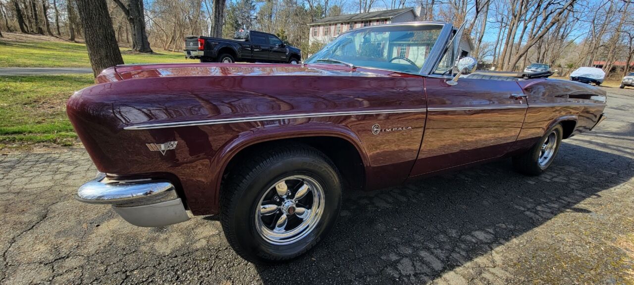 1966 Chevrolet Impala 32