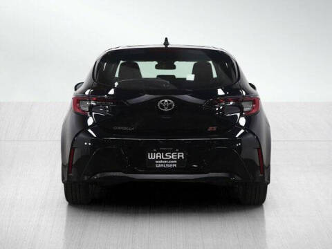 2025 Toyota Corolla Hatchback SE