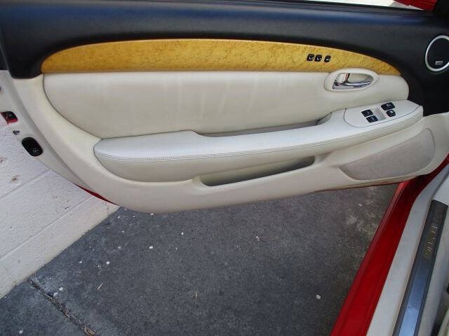 2005 Lexus SC 430