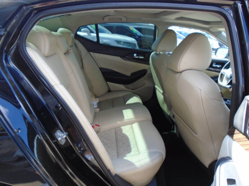 2018 Nissan Maxima Platinum
