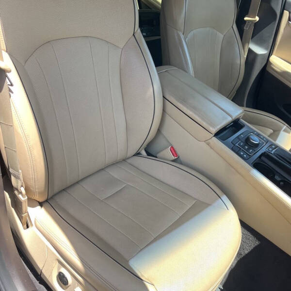 2017 Genesis G80 3.8