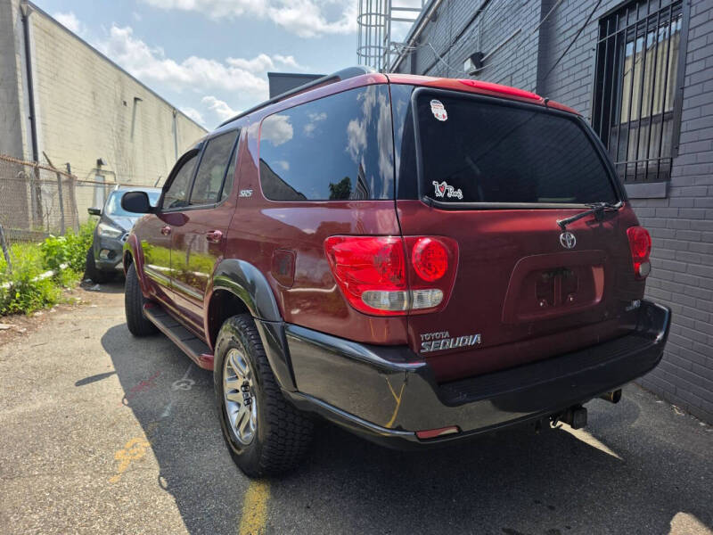 2006 Toyota Sequoia SR5