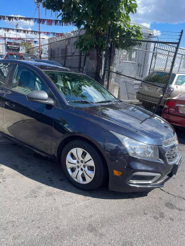 2016 Chevrolet Cruze Limited LS photo 6