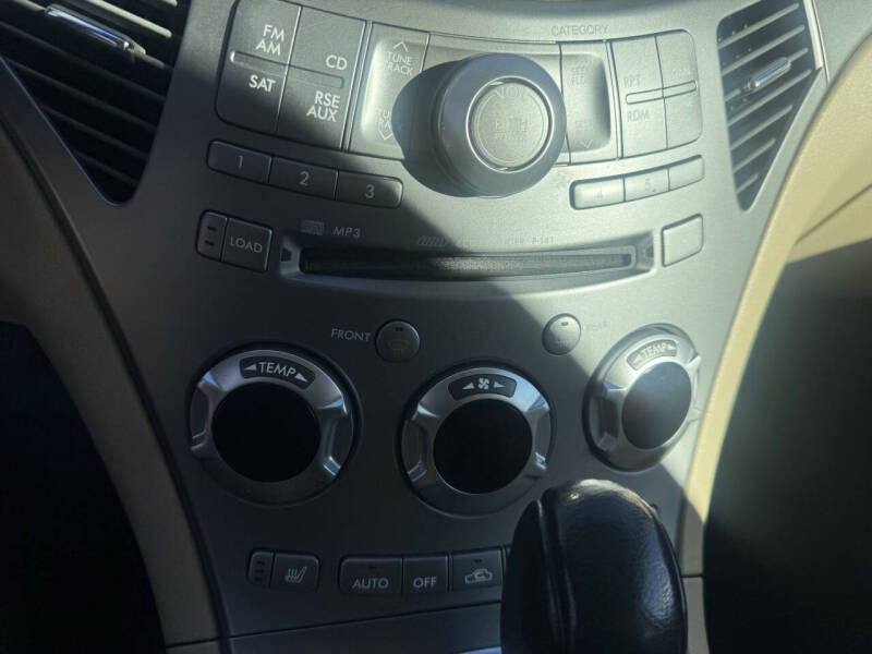 2008 Subaru Tribeca Ltd. 7-Pass.