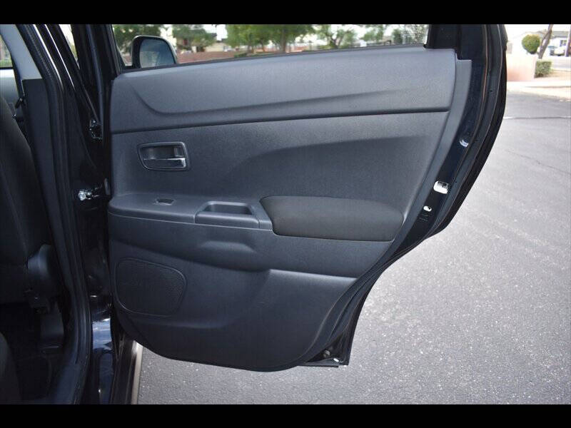 2022 Mitsubishi Outlander Sport LE