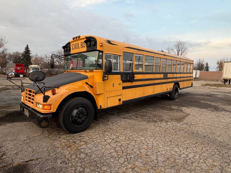 2005 Blue Bird Vision