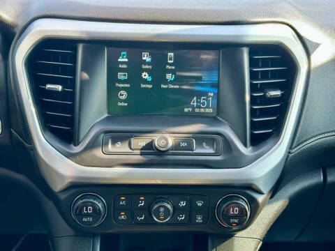 2017 GMC Acadia SLE-1