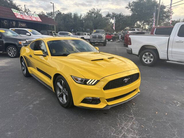 2015 Ford Mustang V6