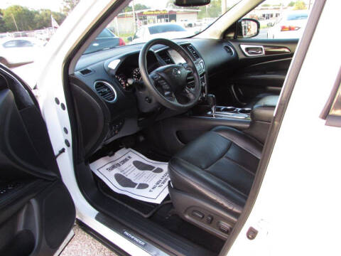 2015 Nissan Pathfinder Platinum
