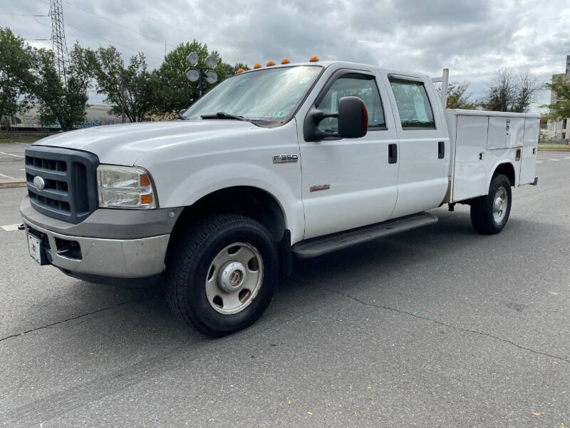 2007 Ford F-350 Super Duty for sale at Bluesky Auto Wholesaler LLC in Bound Brook NJ