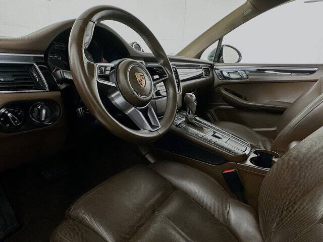 2017 Porsche Macan S