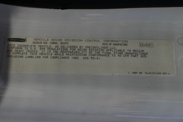 2015 Freightliner M2 106