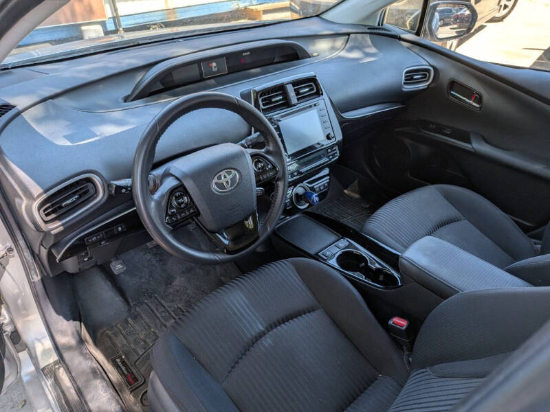 2021 Toyota Prius Prime LE