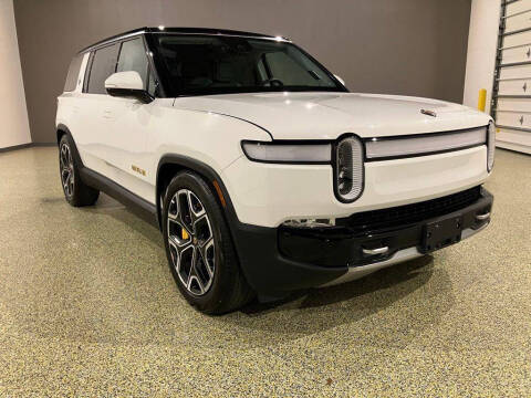 2023 Rivian R1S