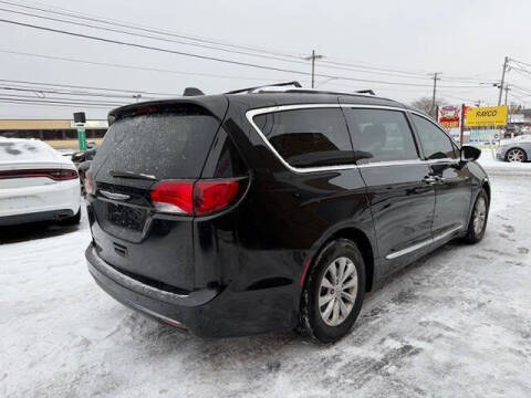 2018 Chrysler Pacifica Touring L Plus