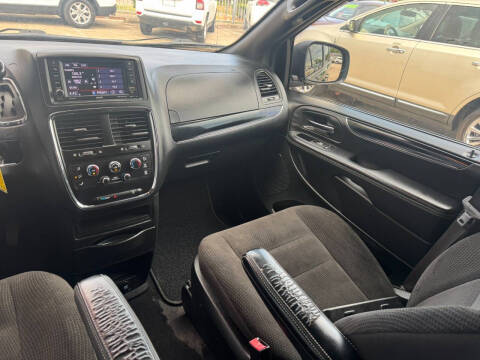 2018 Dodge Grand Caravan SE