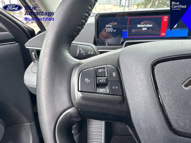 2024 Ford Mustang Mach-E Select