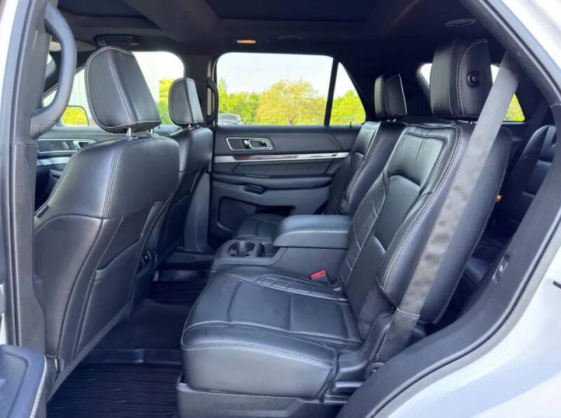 2018 Ford Explorer Platinum
