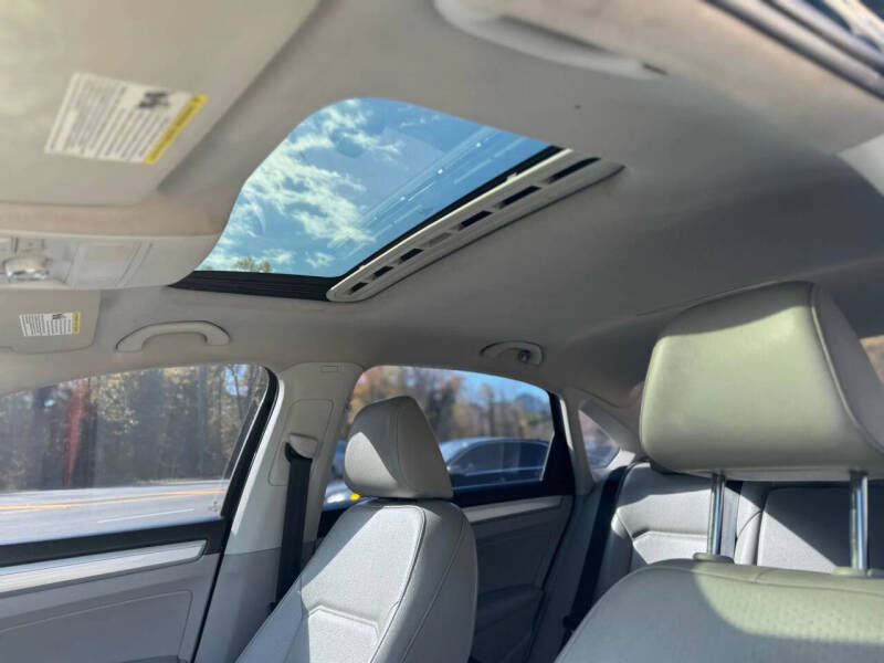 2019 Volkswagen Passat Wolfsburg