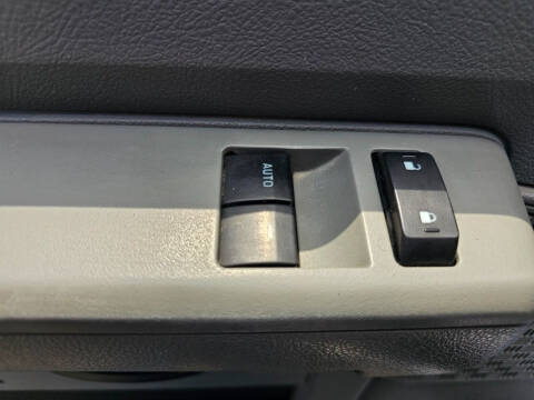 2011 Ford E-Series E-150