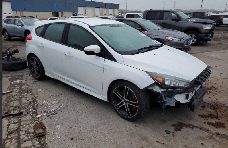 2018 Ford Focus ST