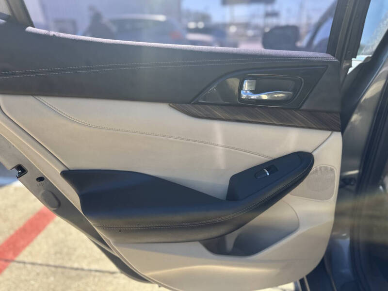 2016 Nissan Maxima Platinum